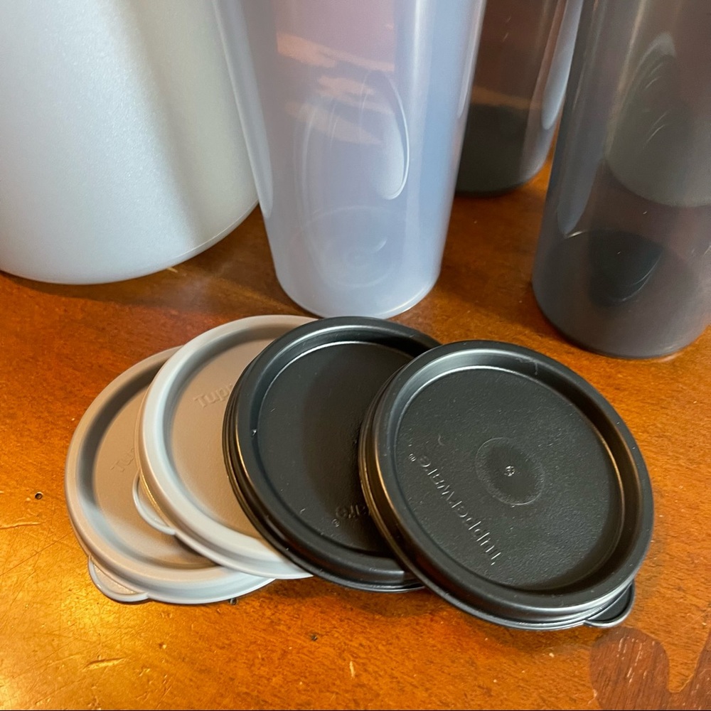 Tupperware Pitcher and Tumblers Set - Picture 5 of 5